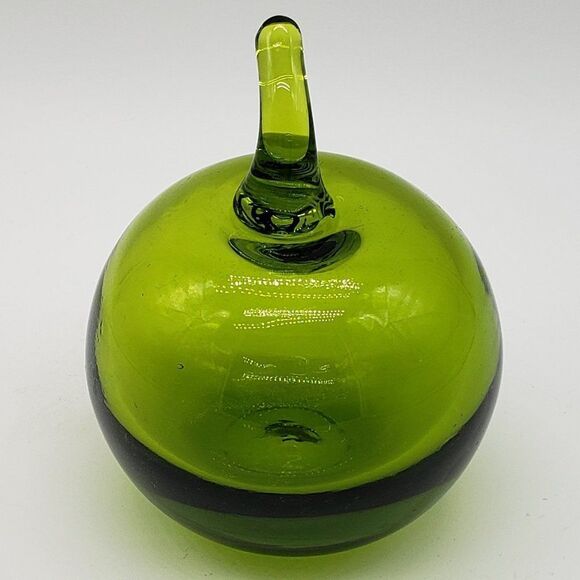 Vintage Viking Glass Solid Green Apple and Stem Blown Art Glass Paperweight - Picture 11 of 14